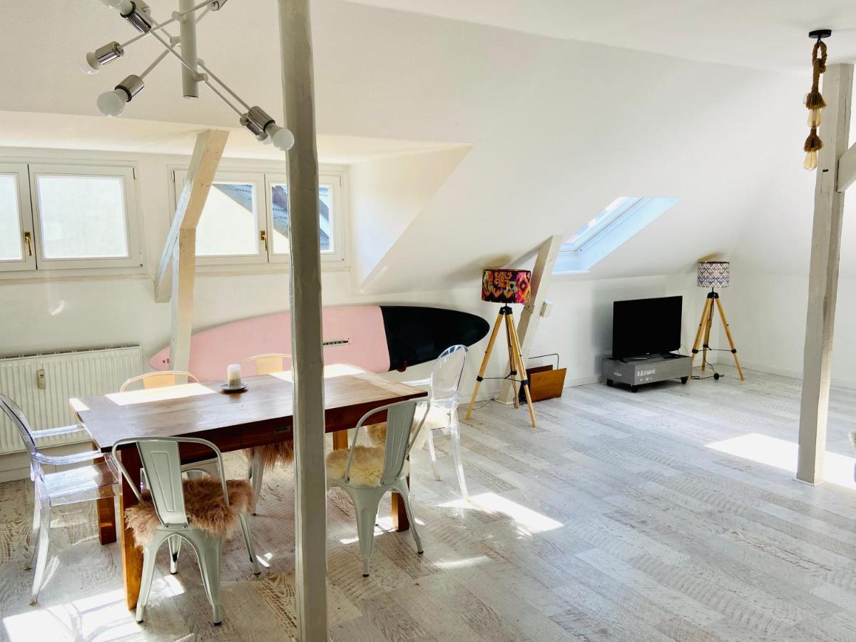 Ankerplatz Neumuenster, Parkplatz Apartment Bagian luar foto